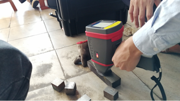 安全首位！手持式X射線熒光光譜儀xSORT兩大設置護航